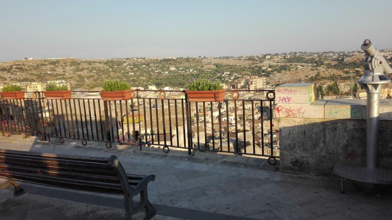 B&b Candido Vacanze Modica Exterior foto